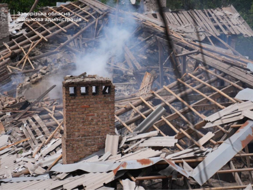 Внаслідок повторної атаки росіян по Запоріжжю один чоловік загинув, ще одного поранено