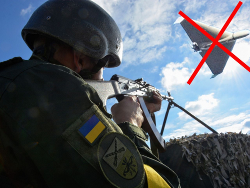 Над Запоріжжям збили два російських безпілотники: подробиці