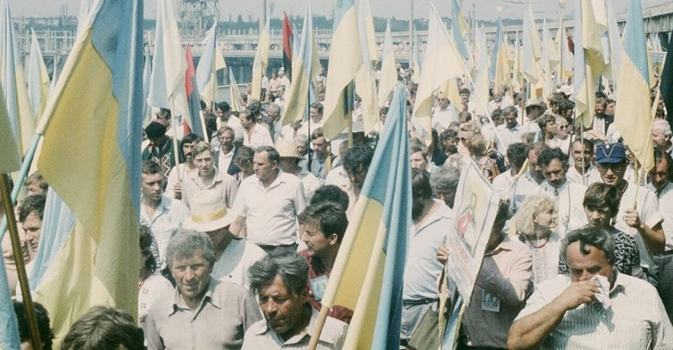 500 тисяч синьо-жовтих прапорів над радянським Запоріжжям – публікуємо щоденник учасника подій
