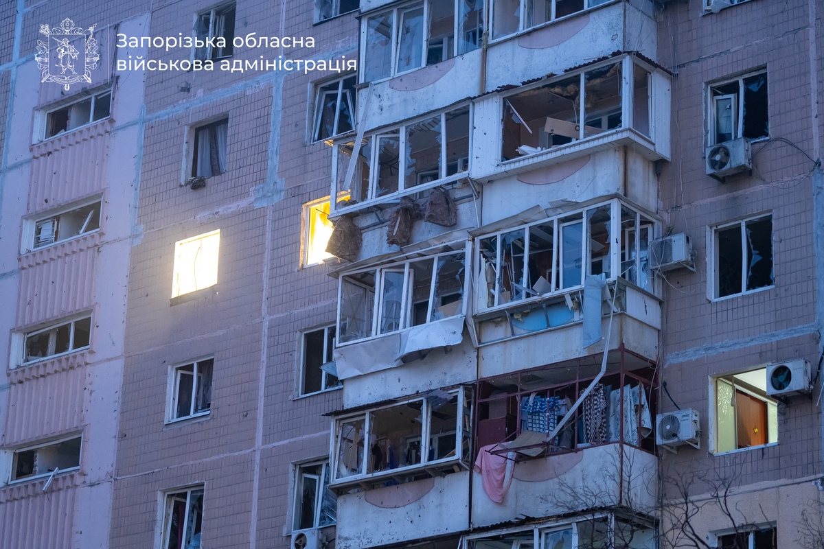 Вранці пережили пекло: мешканці Запоріжжя розповіли про наслідки ворожого обстрілу (фото, відео)