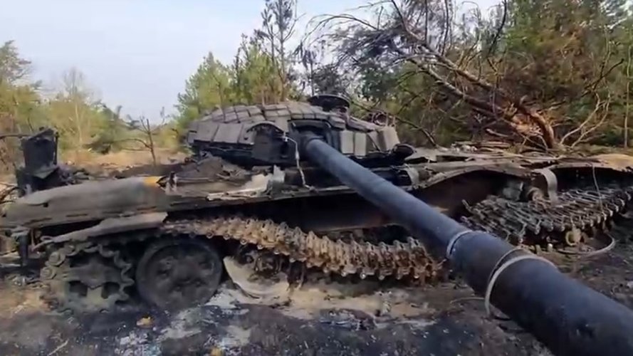 Горіло як сухе клоччя: на Запорізькому напрямку штурмовики знищили російський танк - відео