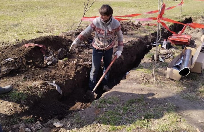На набережній у Запоріжжі влаштували незаконні "розкопки" - фото