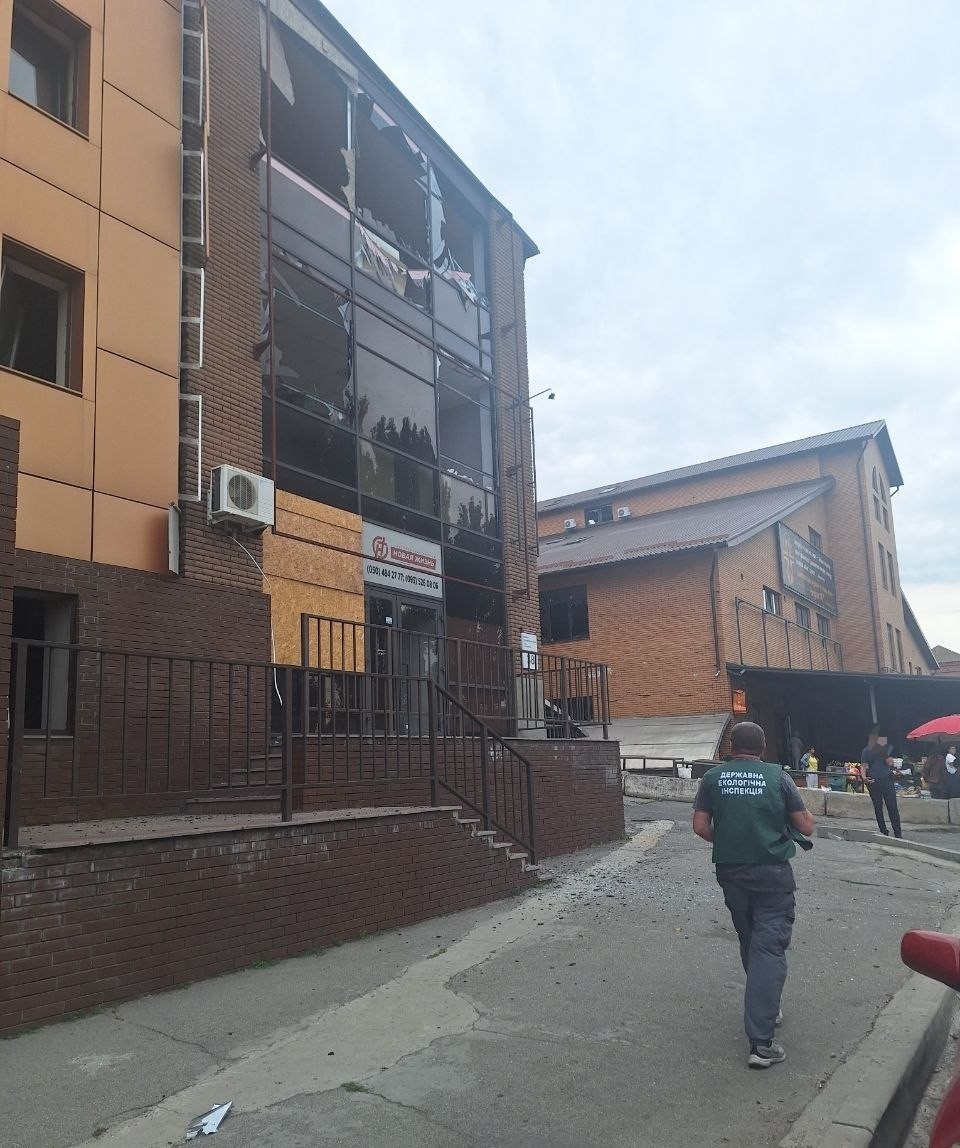 Згарища та руйнування: екологи зафіксували наслідки атак у двох районах Запоріжжя (фото)