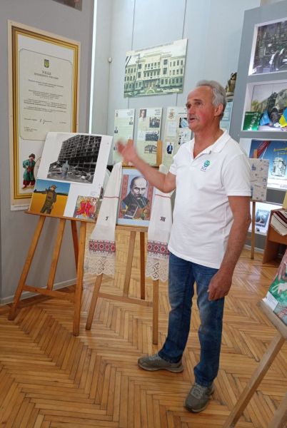  У музеї запорізького вишу відкрилася виставка, присвячена Тарасу Шевченку (фото)