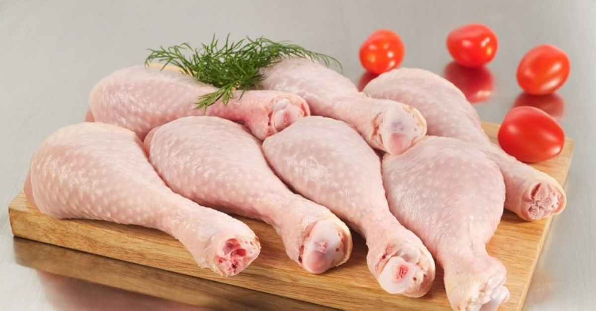 Ектор Хіменес-Браво розповів, як смачно приготувати курячі ніжки - секрет у соусі