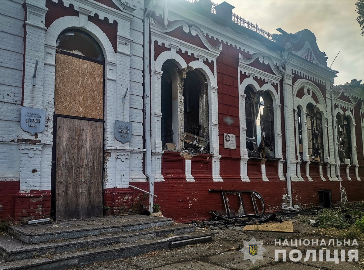 У Гуляйполі внаслідок ворожих обстрілів згорів музей - що відомо про цю історичну будівлю