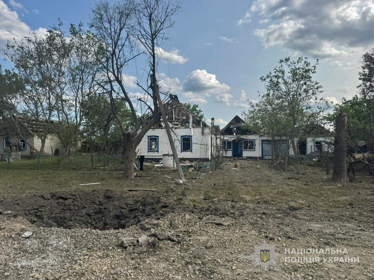 Атакували одразу три напрямки - росіяни били дронами та артилерією по населених пунктах Запорізької області (фото)