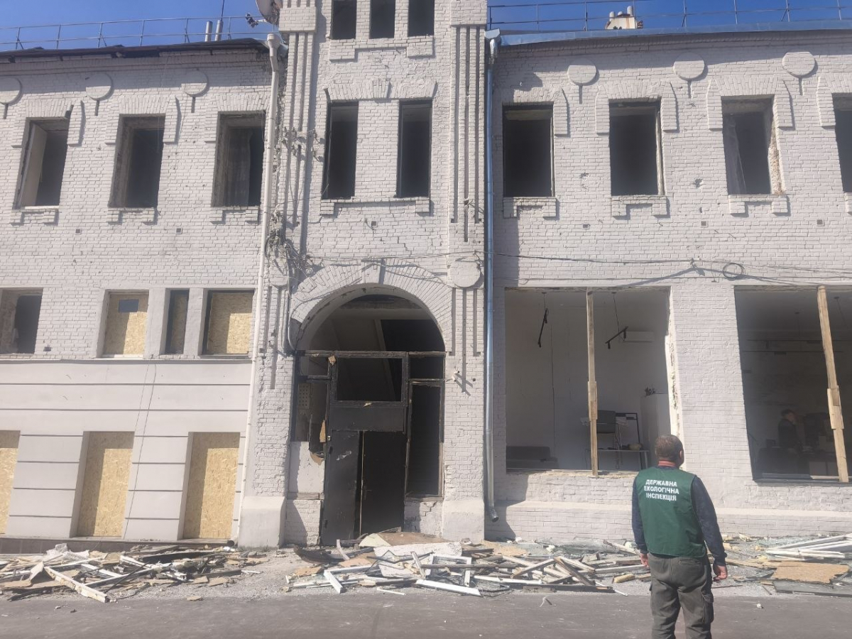 Екологи розповіли про наслідки ранкового обстрілу Запоріжжя, фото Держекоінспекція