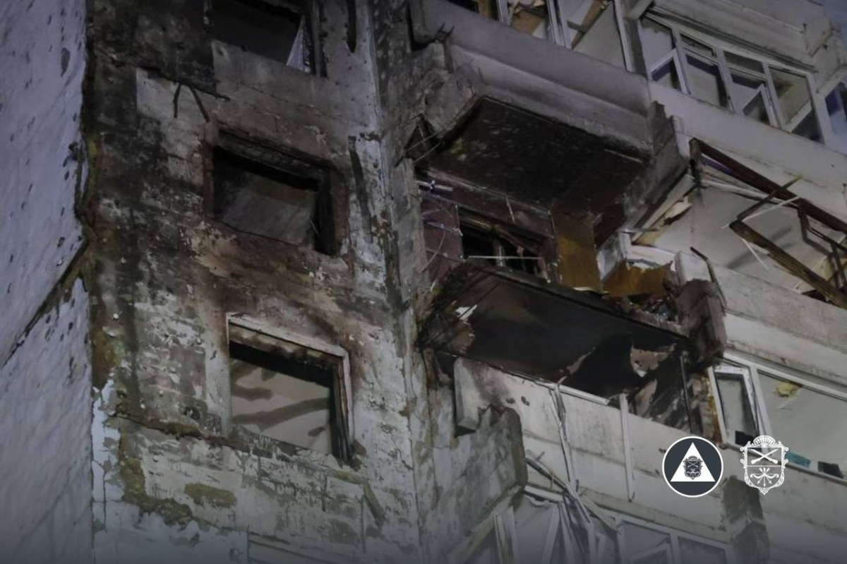 Шість дронів і п'ять балістичних ракет - внаслідок атаки на Запоріжжя є загиблий та поранені (фото, відео)