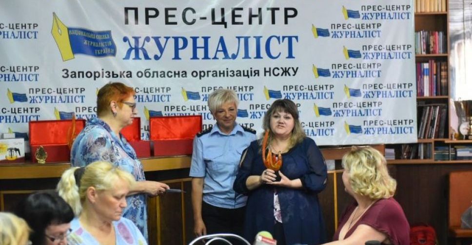 Журналістка з міста Запорізької області написала про життя в окупації без газу, тепла та зв'язку і перемогла на конкурсі