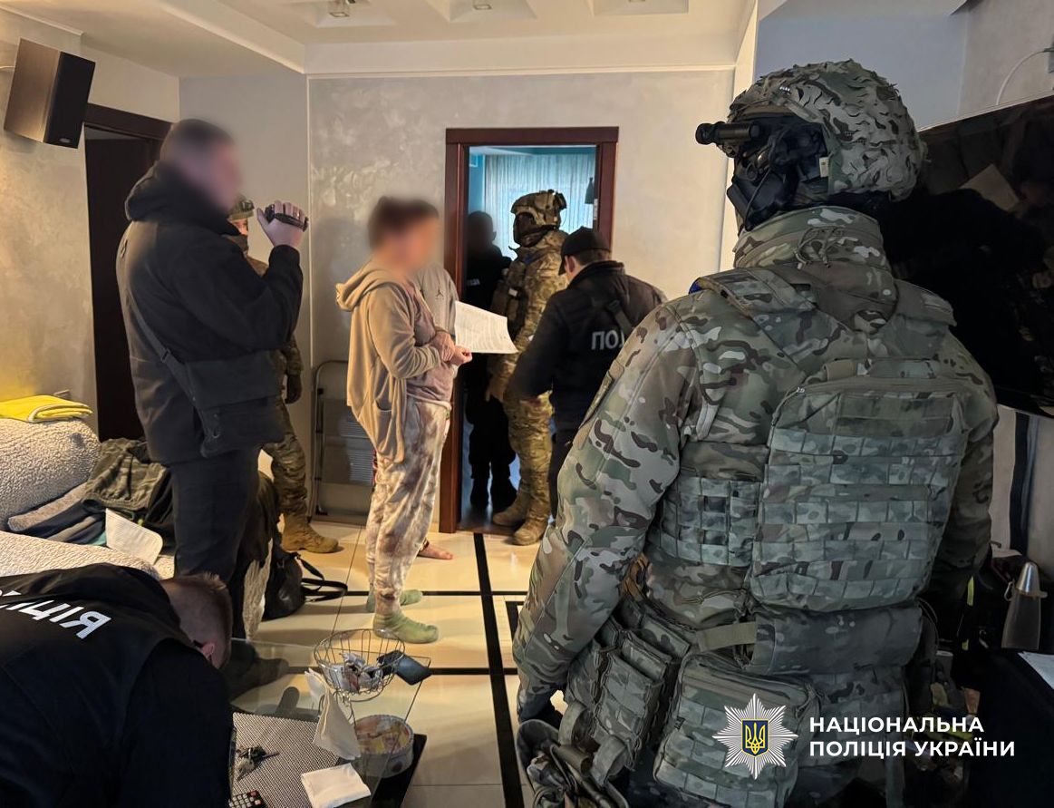 У Запоріжжі судитимуть організаторів call-центру за шахрайство на понад 700 тисяч гривень, фото: Нацполіція 