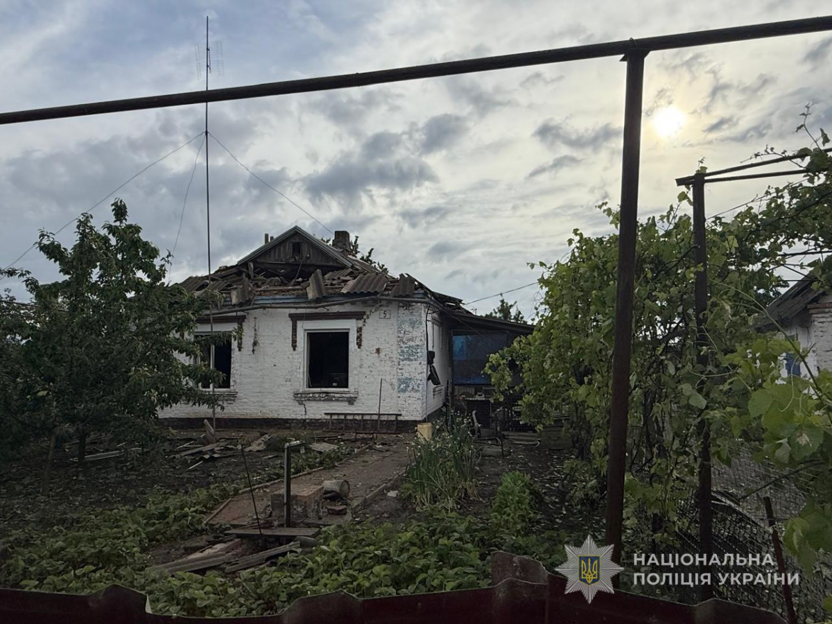 Загинула дівчинка, хлопець у критичному стані - росіяни скинули керовані авіабомби на село в Запорізькій області