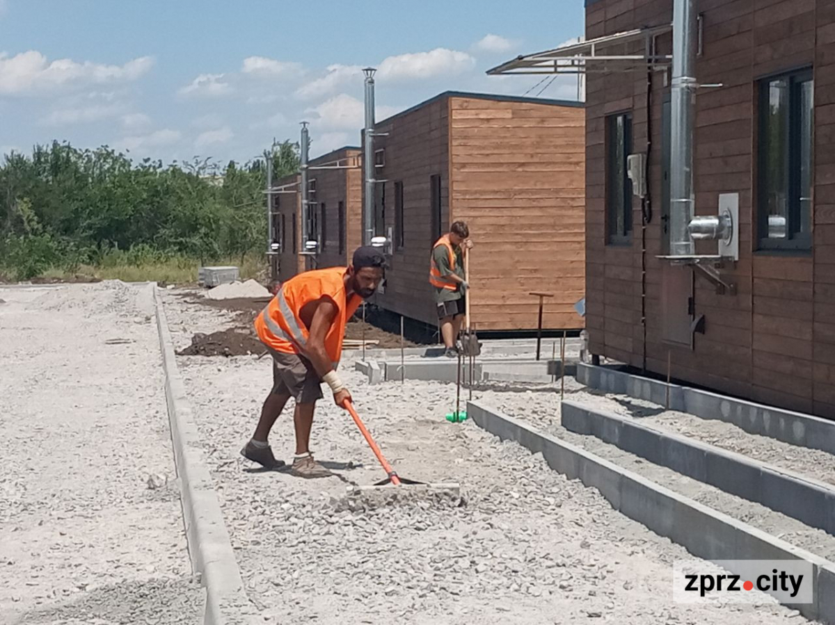 Нове містечко для ВПО у Запоріжжі