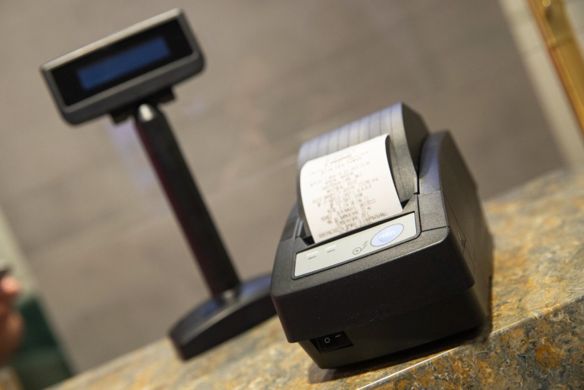 Фото касового апарату, ілюстративне