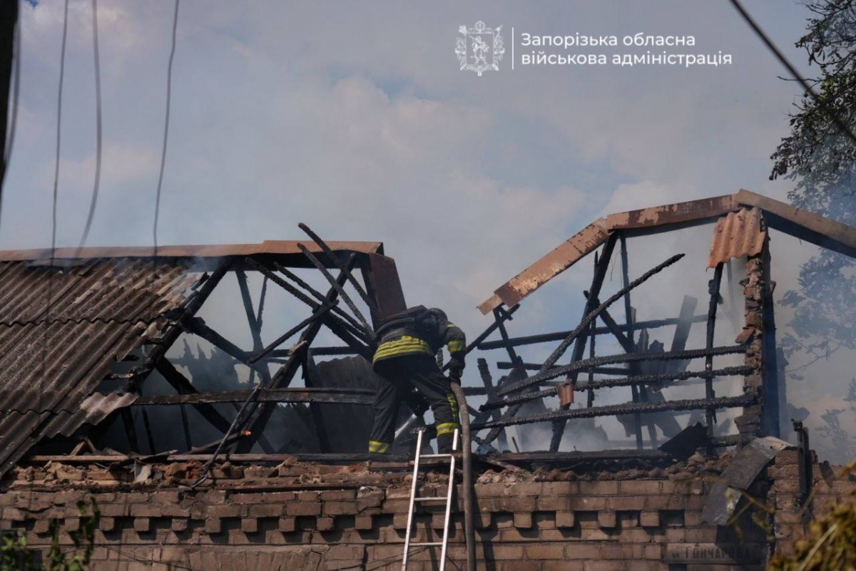 Дронами та КАБами по цивільних: на Запоріжжі є загиблі та поранені (фото, відео)