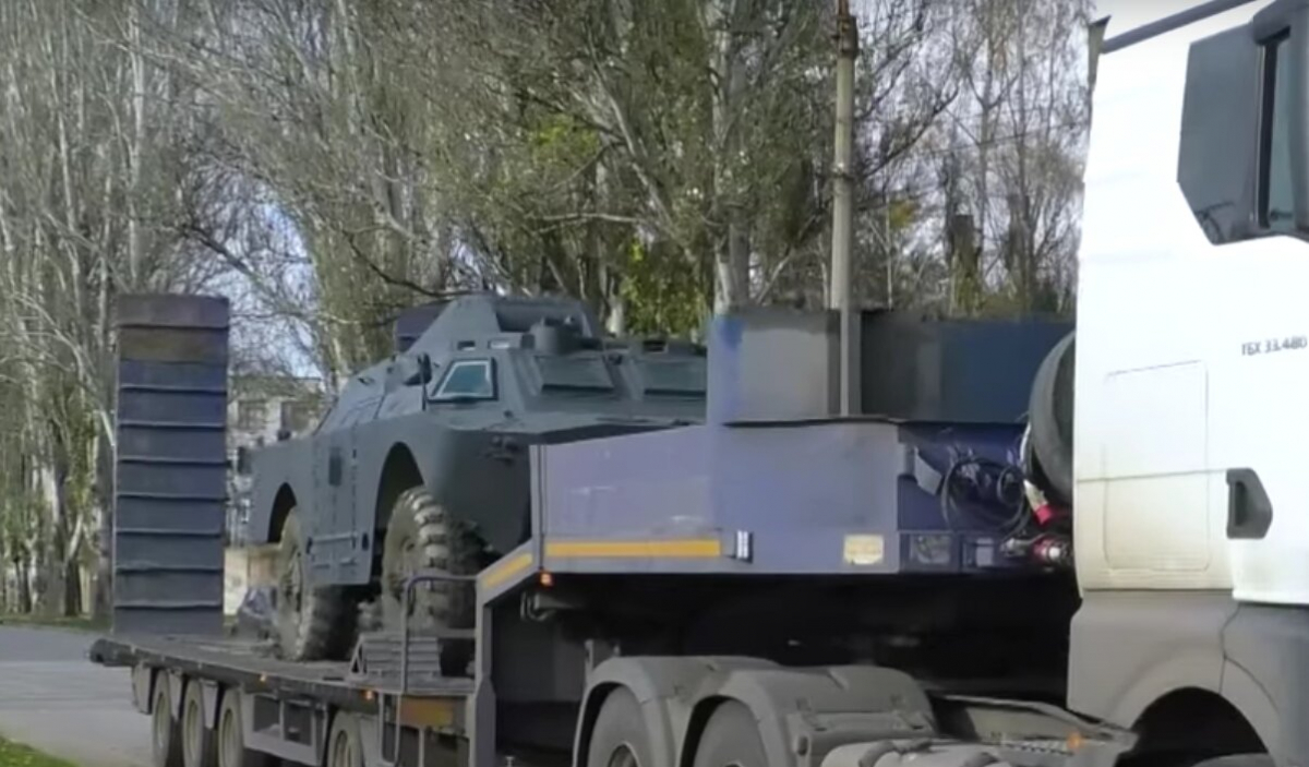 Запорізькі волонтери осучаснили радянську бойову машину для потреб ЗСУ – відео