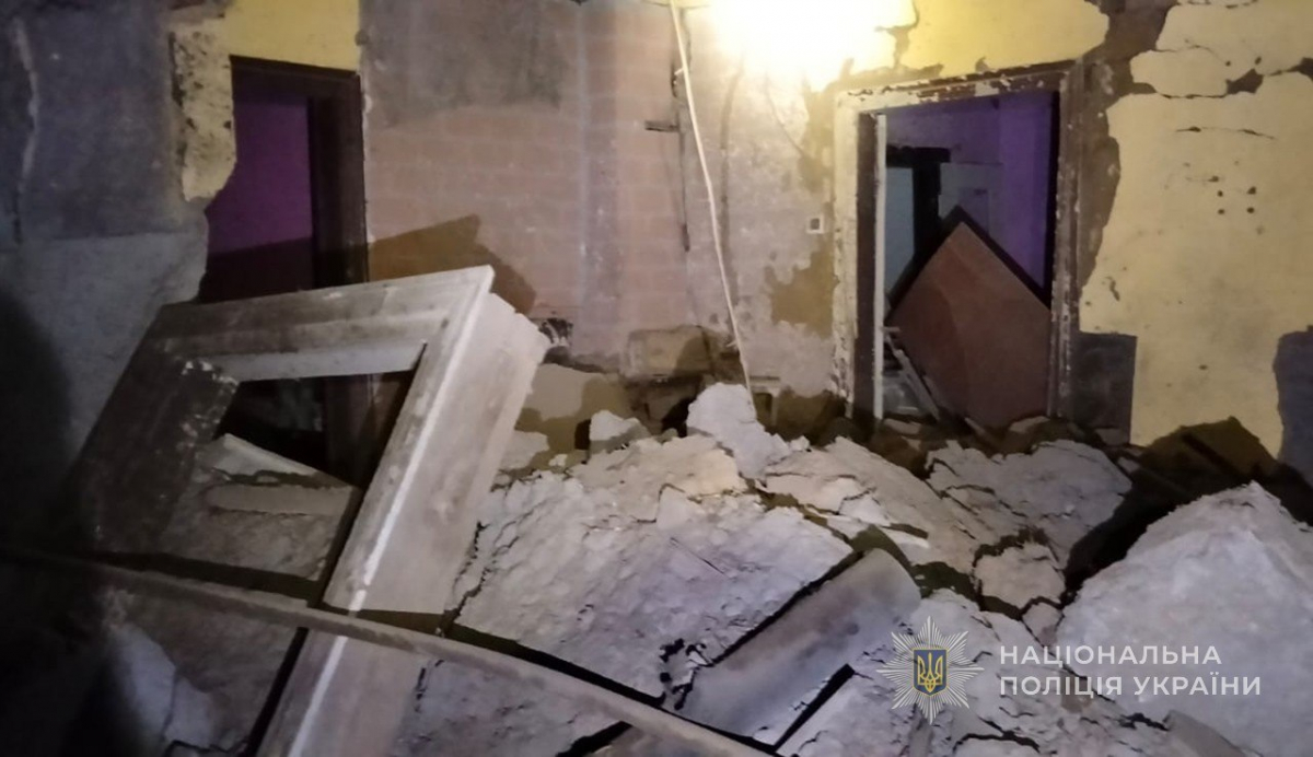 Антирекорд обстрілів: росіяни вдарили по Запорізькому району — поранені двоє чоловіків (фото, відео)