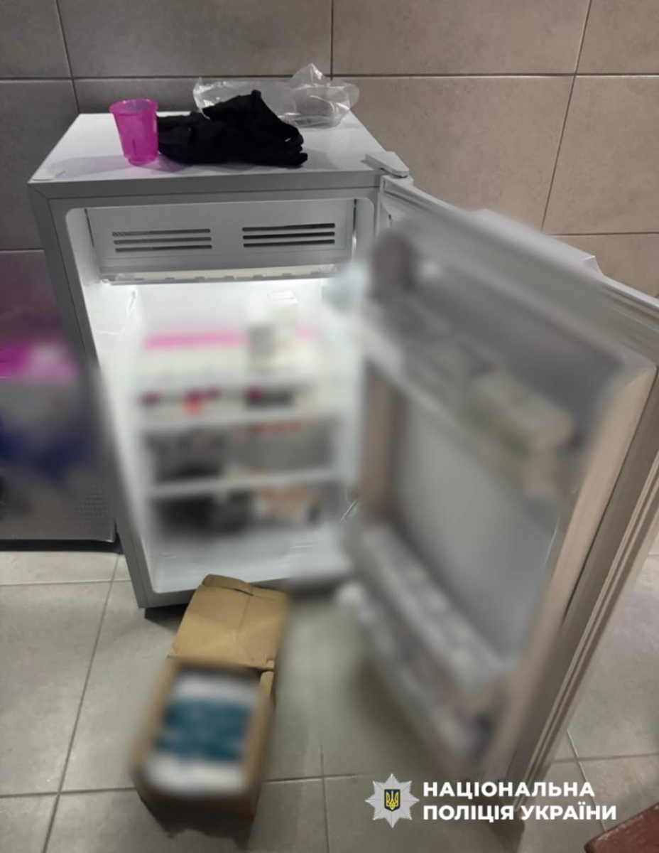 У Запоріжжі викрили схему незаконного ввезення та збуту незареєстрованих ліків для онкохворих (фото, відео)