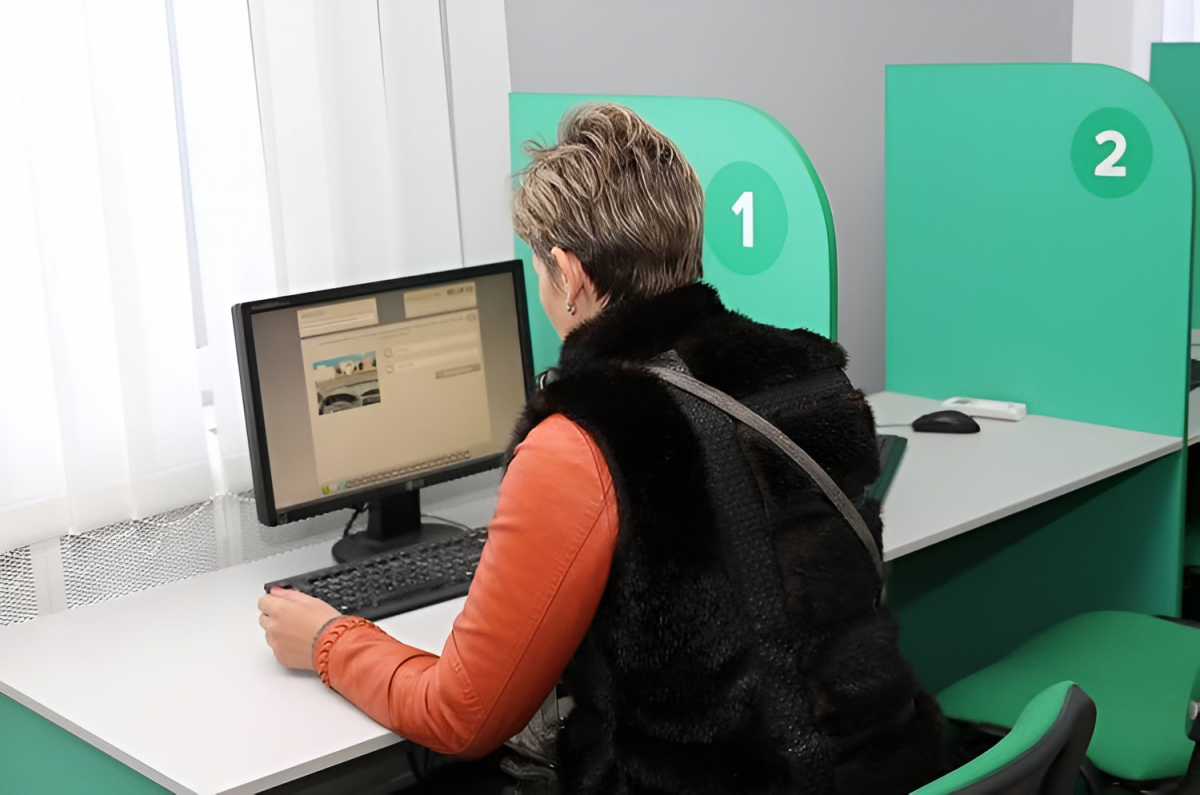 Викрили схему - в Запоріжжі інструктор з водіння пропонував “допомогу” з іспитом