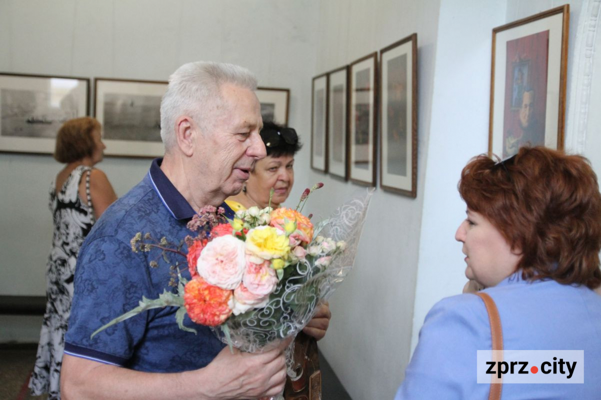 Запорізький фотохудожник показав дивовижні роботи, про які не можна розповісти словами - фото