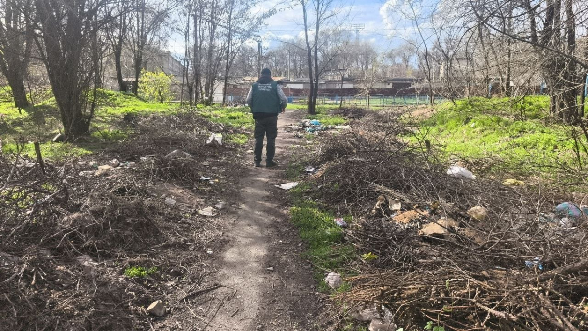 У Запоріжжі знайшли звалище на вулиці Магістральній 