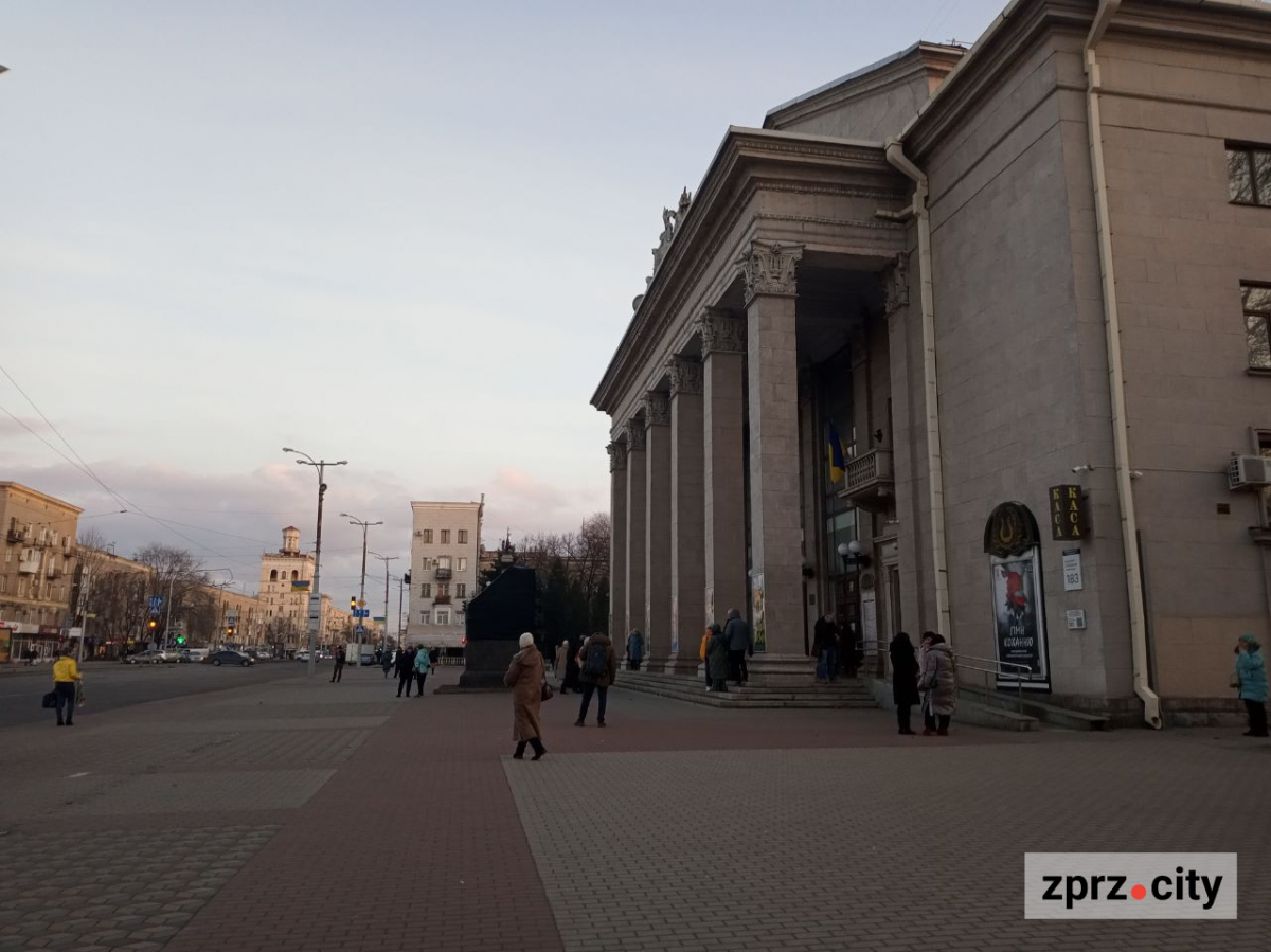 Запоріжців занурили в романтичні історії кохання в музиці - фото