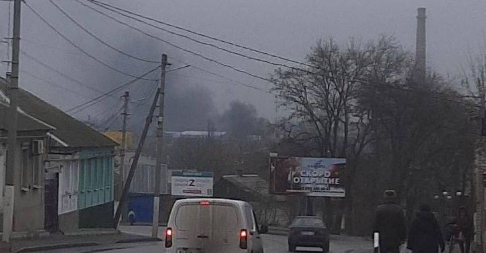 У Запорізькій області виникла пожежа на російській військовій базі