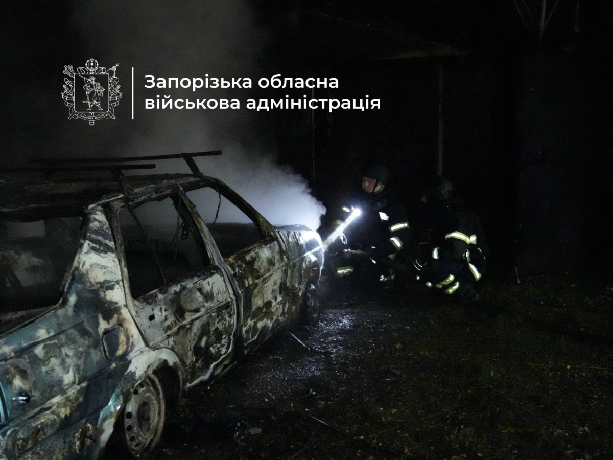 Будинок обстріляли вже вчетверте: у Запоріжжі внаслідок ракетного удару поранено п'ятьох, серед них дитина (фото, відео)
