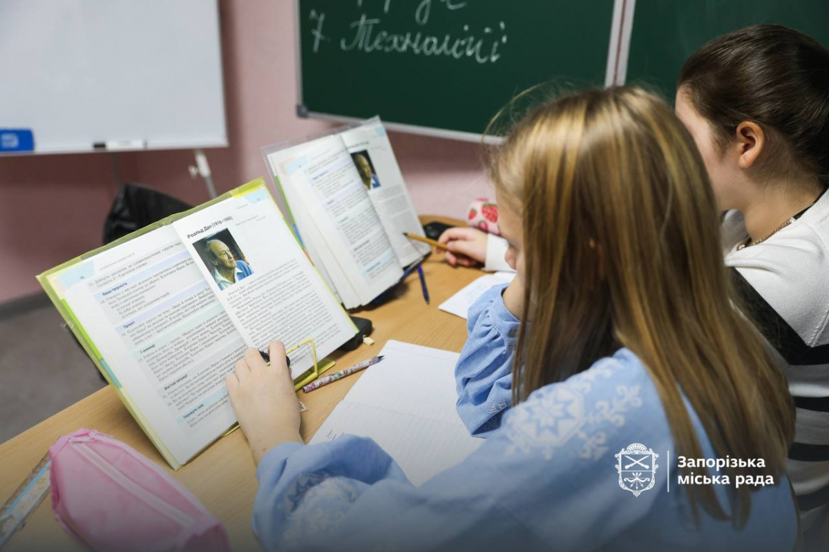 У Запоріжжі переносити навчання на літо не будуть: у мерії назвали причини (відео)
