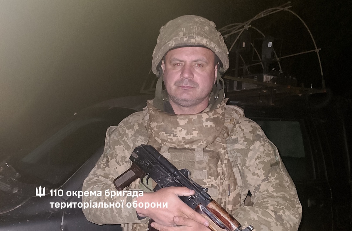 Поїхав до ТЦК прямо на "Спринтері" - "водій року" із Запоріжжя долучився до взводу безпілотних комплексів (фото)