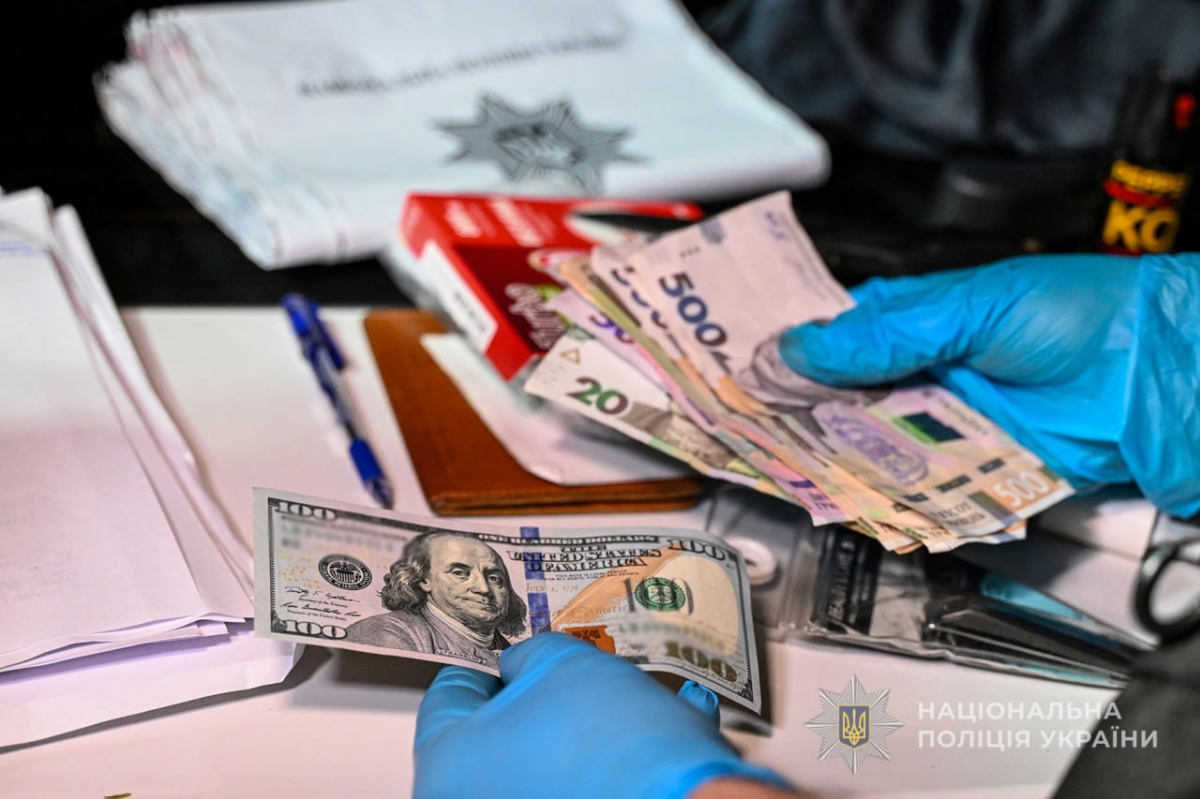 Розстріляв знайомого на вулиці - у Запоріжжі затримали підозрюваного у вбивстві (фото, відео)