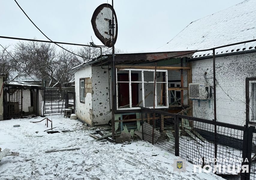За три дні поліцейські задокументували 46 пошкоджень будинків і квартир внаслідок ворожих обстрілів у Запорізькій області