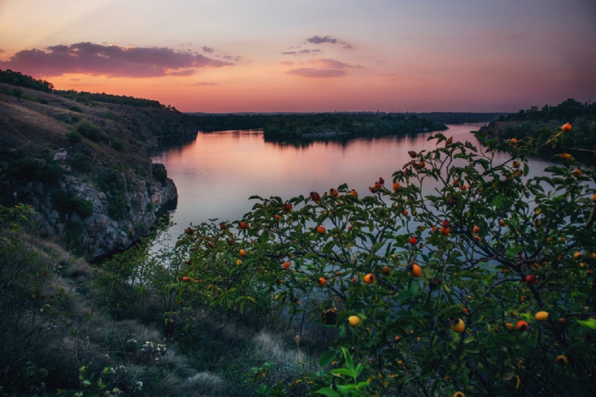 Мінлива хмарність та короткі дощі - яка буде погода у Запоріжжі 26-28 серпня