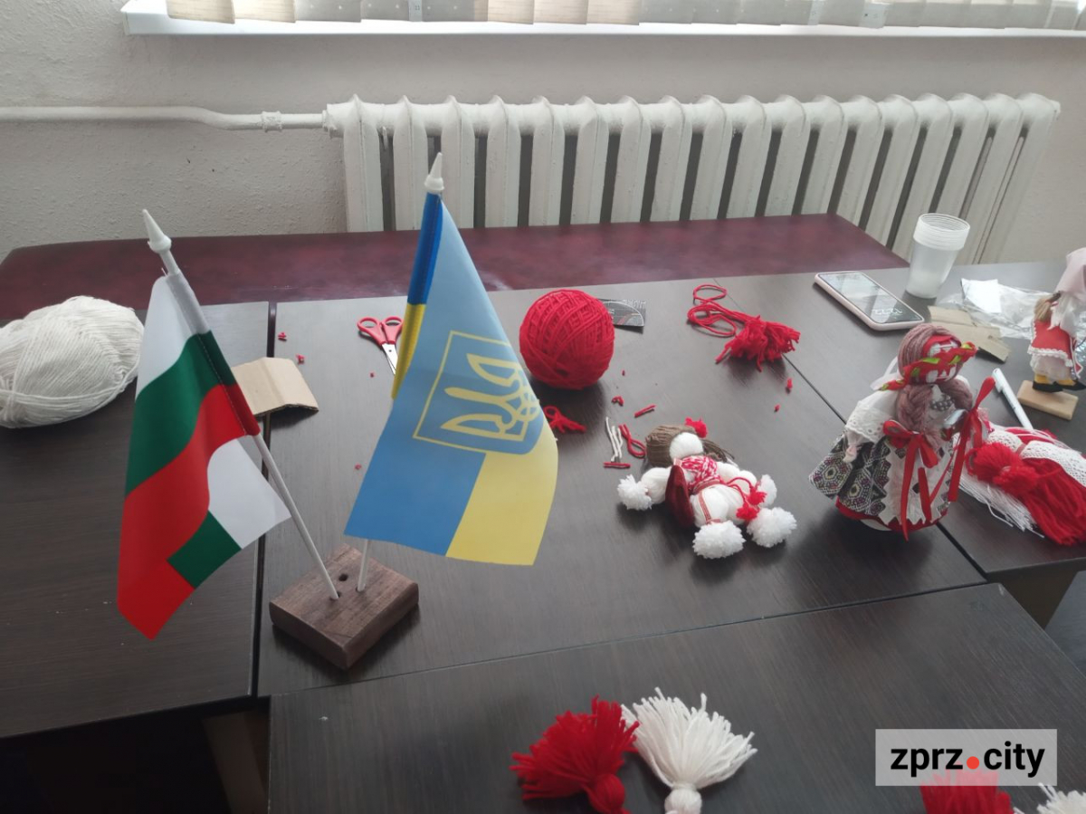 Як болгари зустрічали весну у Запорізькому художньому музеї - фото