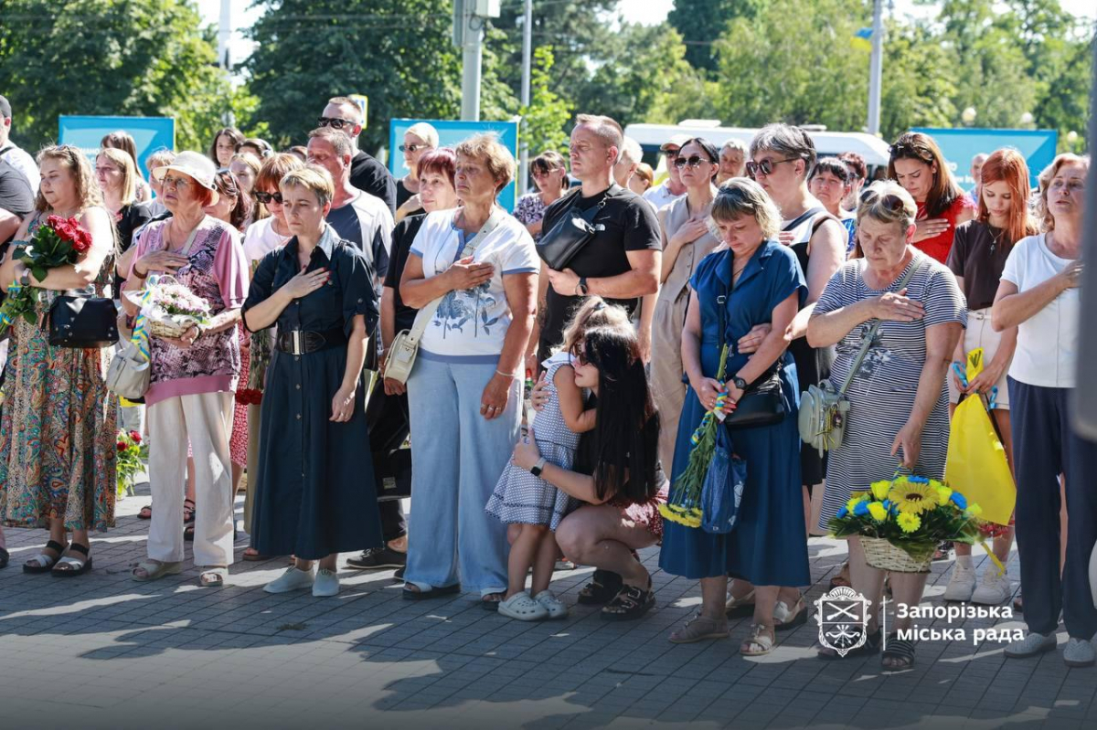  Алея пам'яті полеглих Героїв