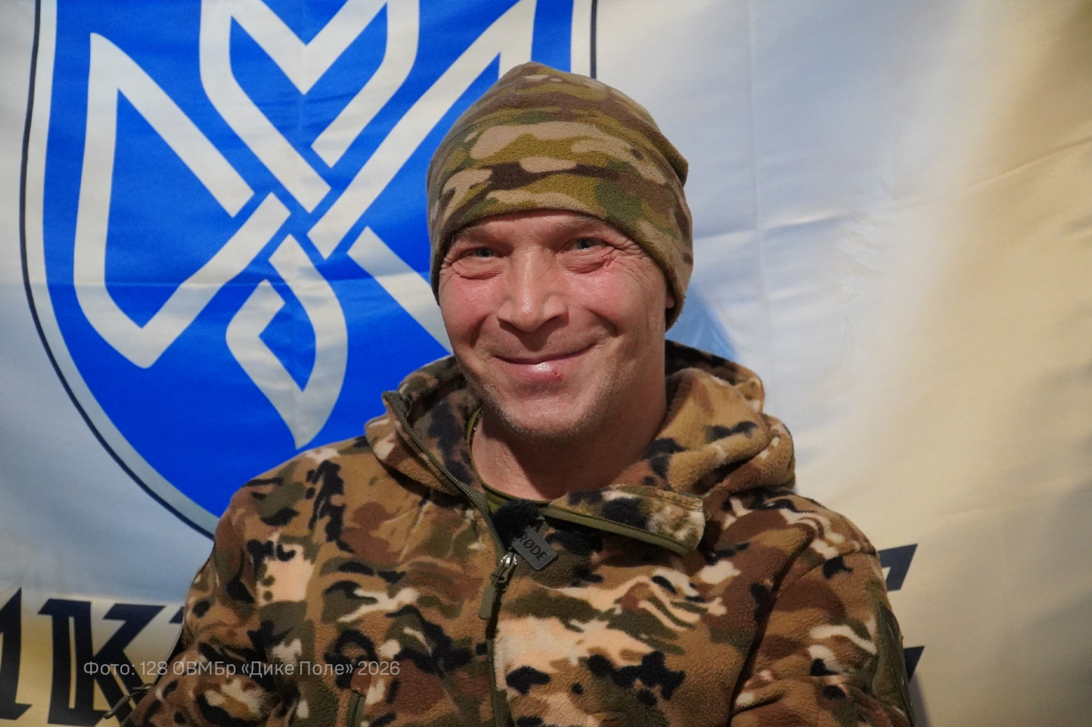 Попросив командирів залишитись на передовій: історія 54-річного бійця, який воює на Запорізькому напрямку (фото)