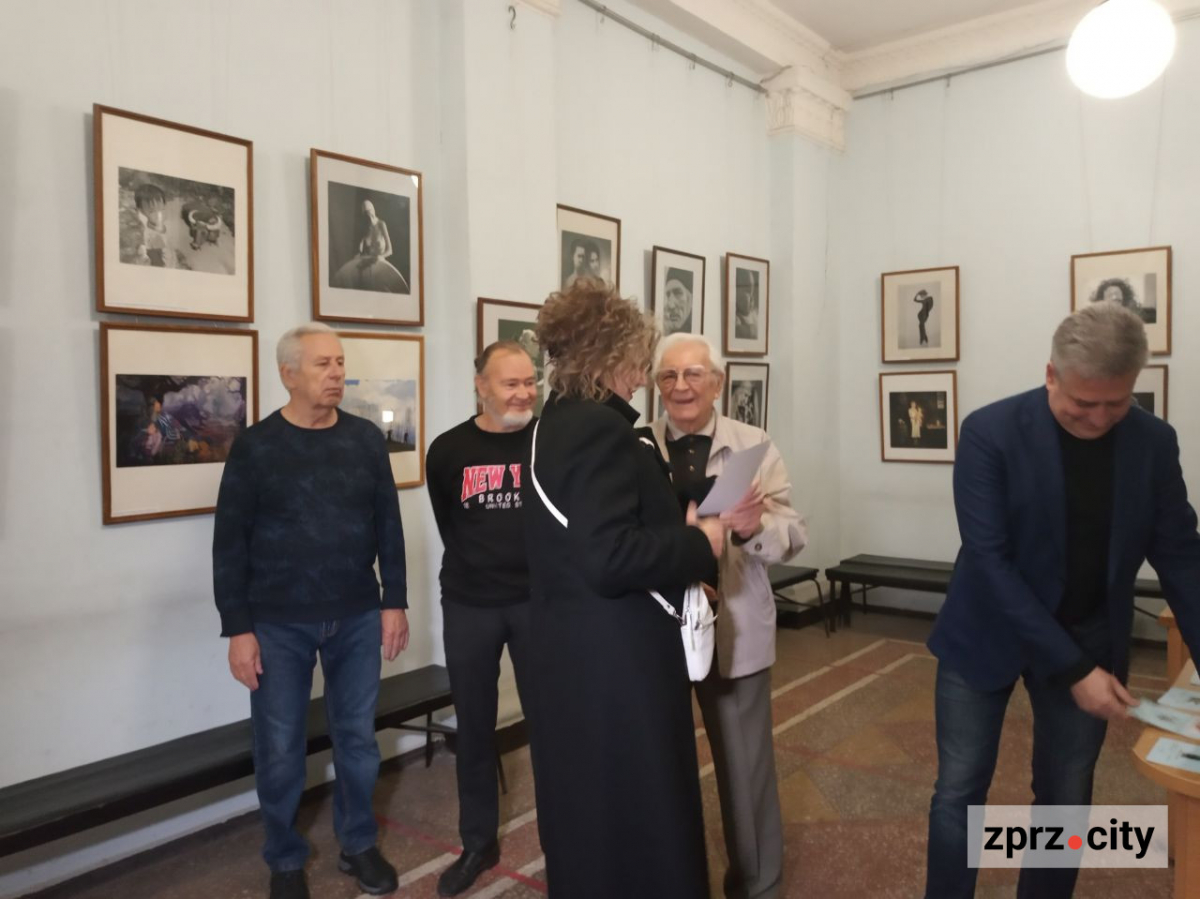 У Запоріжжі відкрили виставку найкращих світлин українських фотохудожників - вхід безкоштовний