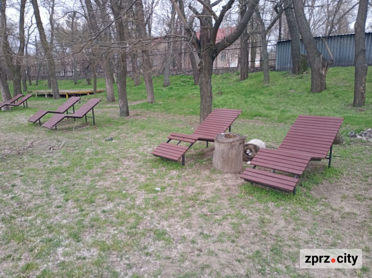 Води стало більше: як виглядає узбережжя Хортиці на початку квітня