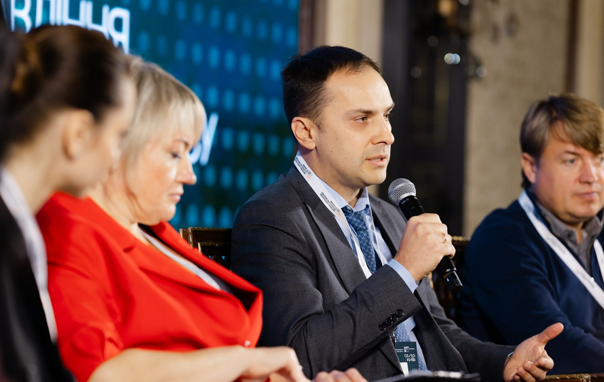 "Якщо люди поїдуть — це буде катастрофа": у Метінвесті розповіли про 8 тисяч працівників Запоріжсталі