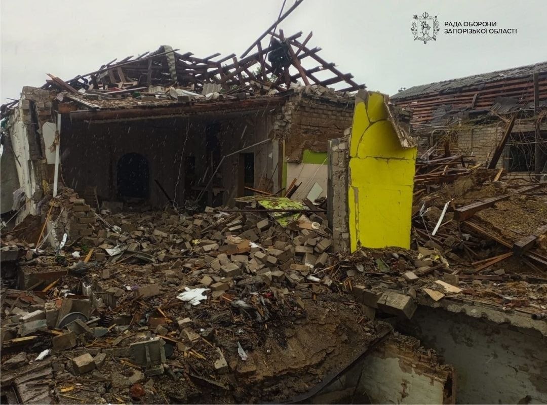 Наслідки ворожого обстрілу Запорізької області.