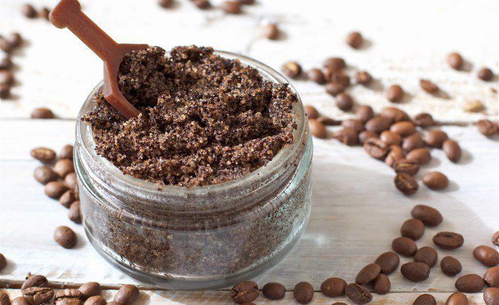 Домашній кавовий скраб для тіла – як приготувати