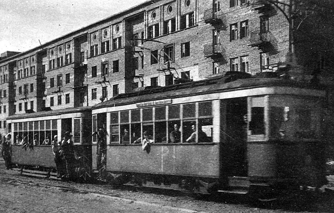 З вокзалу до греблі за 30 копійок: як у Запоріжжі з'явилися перші трамваї
