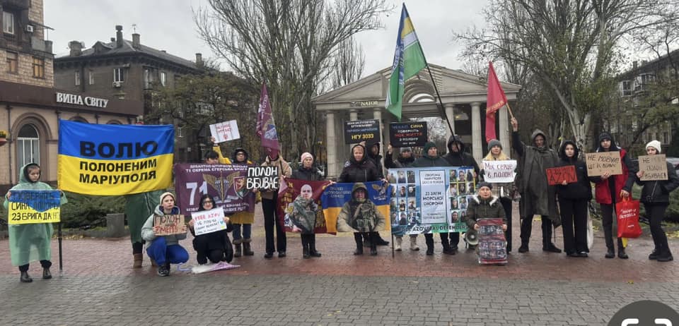 Третій рік у полоні - в центрі Запоріжжя пройшла акція на підтримку героїв (фото)