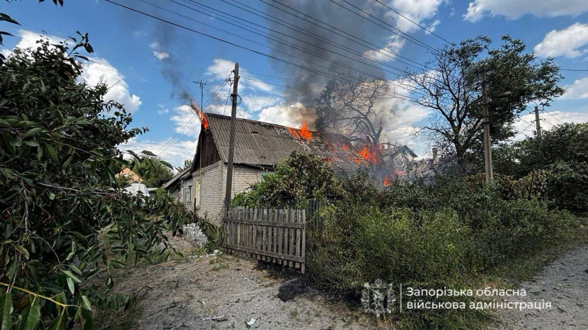 Дронами та КАБами по цивільних: на Запоріжжі є загиблі та поранені (фото, відео)
