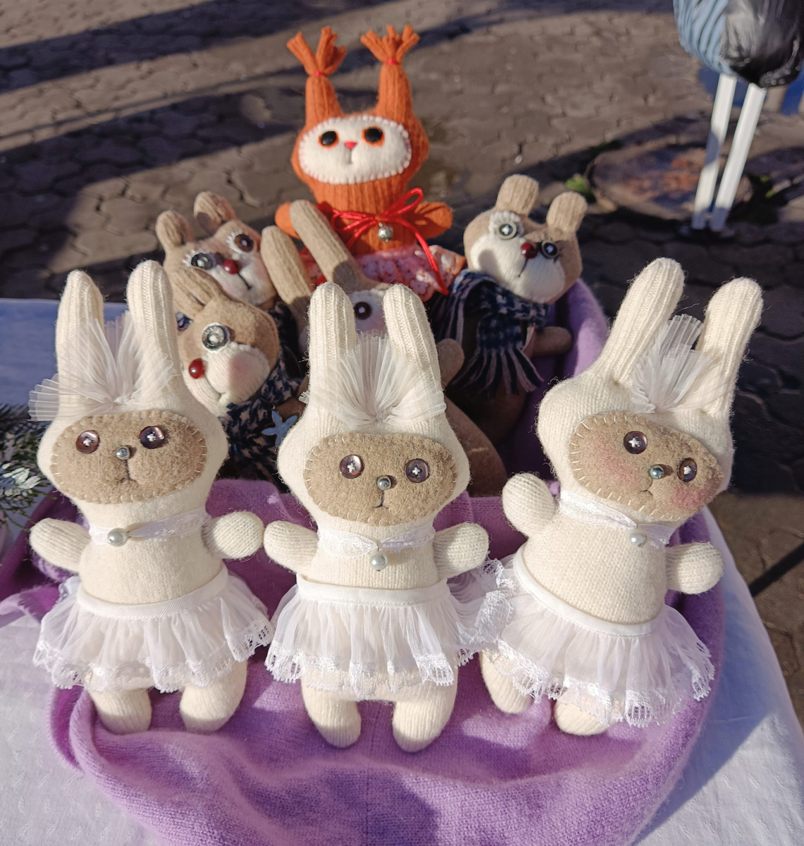 Відома запорізька художниця почала робити дуже милих іграшкових тварин для підтримки ЗСУ - фото