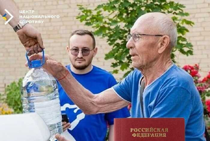 Лише з російським паспортом - у тимчасово окупованому Мелітополі загарбники обмежили доступ до питної води
