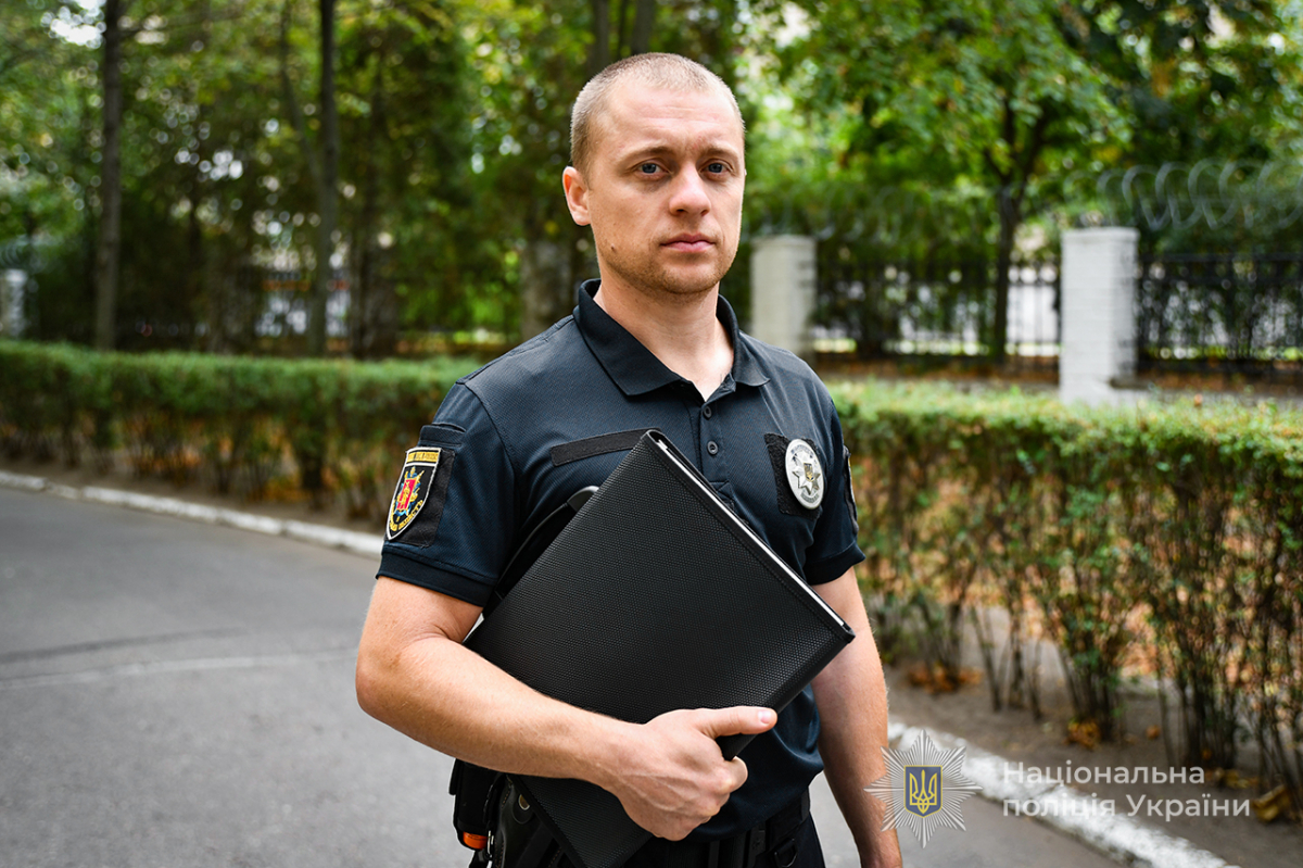 З окопів у тил - як фронтовий досвід допомагає запорізькому поліцейському боротися з домашнім насильством