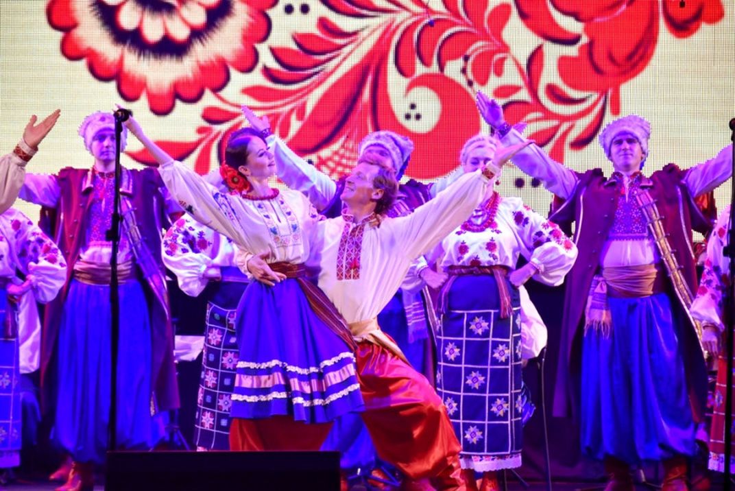 Козацький ансамбль пісні і танцю «Запорожці» присвятить концерт матерям - коли прем'єра