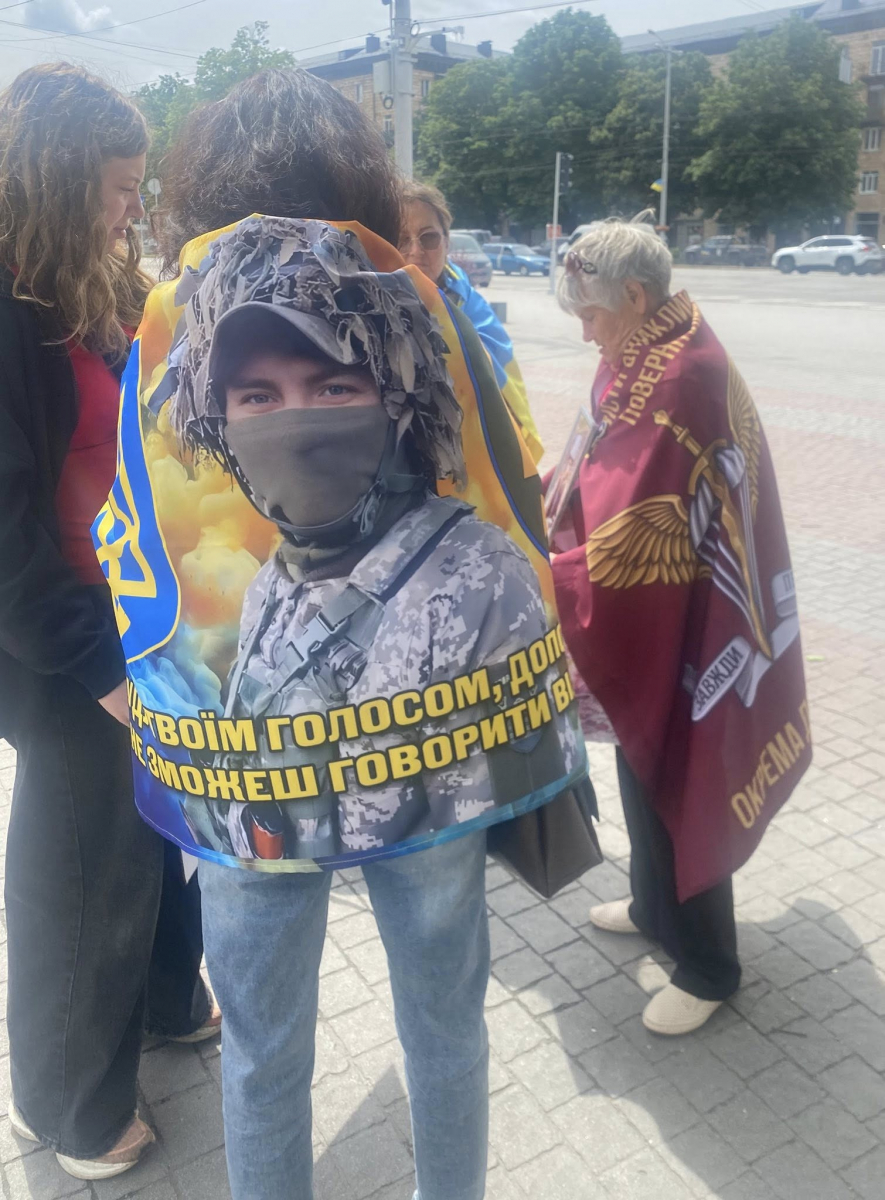 Акція на підтримку військовополонених у Запоріжжі. Фото: Стелла Орел
