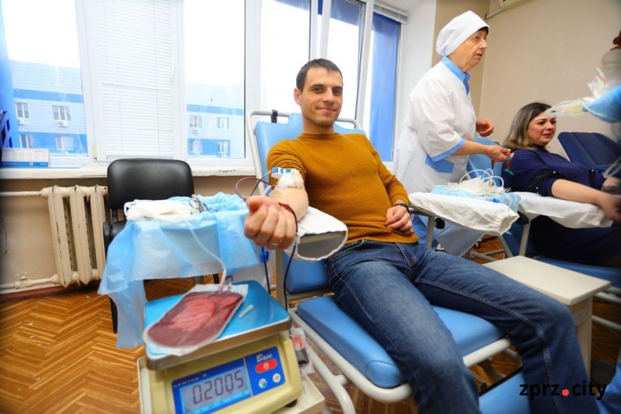 Співробітники Метінвесту приєдналися до марафону зі збору донорської крові